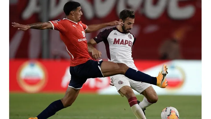 Amargo partido para el Tucu Hernández: error, derrota y eliminación en Copa Sudamericana ante Lanús.