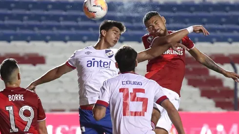 Paulo Díaz fue titular en la goleada de River Plate contra Nacional por Copa Libertadores.