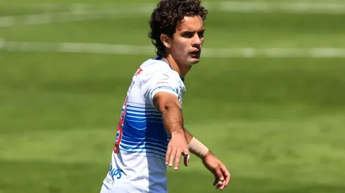 Saavedra espera que la Católica dicte el ritmo del partido en San Carlos.