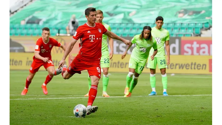 Robert Lewandowski es el goleador de la Bundesliga con 13 tantos.