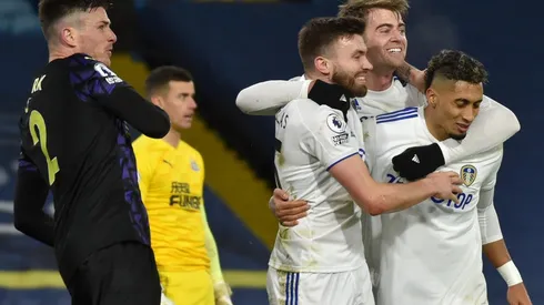 Guerra de goles en el triunfo del Leeds contra Newcastle.