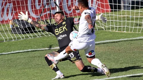 Javier Parraguez fue la figura de la victoria de Colo Colo sobre Unión Española en Santa Laura