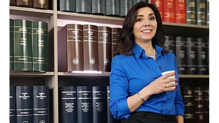 Carmen Gloria Arroyo actualmente está casada con Bernardo Borgeat.