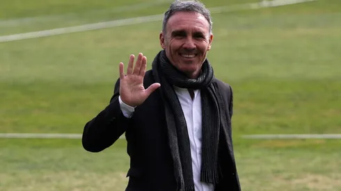 Espina no sigue en Blanco y Negro