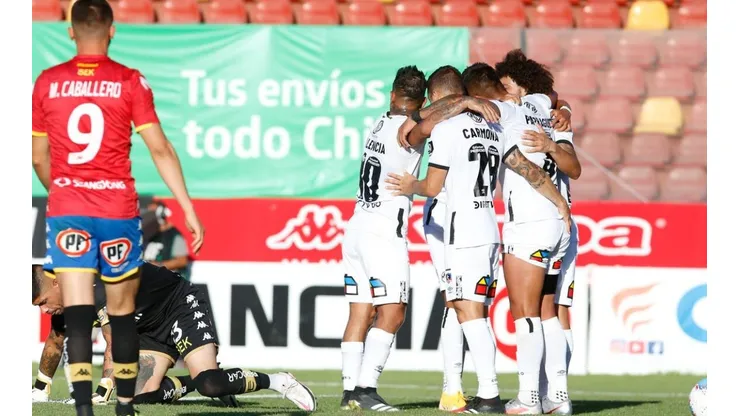 Los albos se abrazaron en Santa Laura
