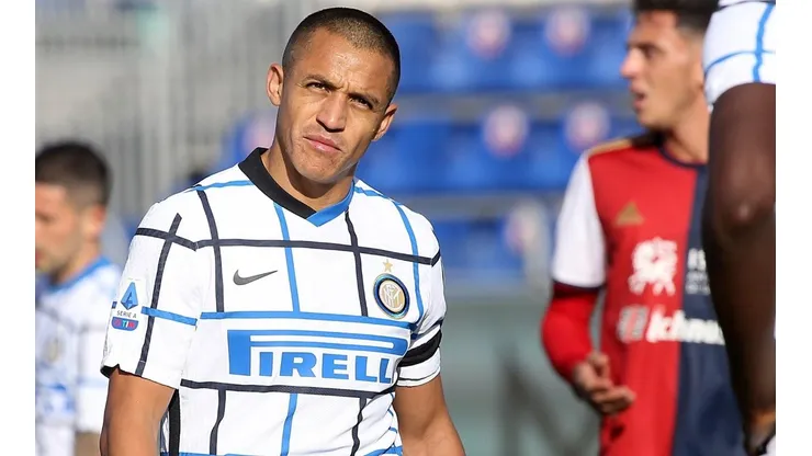 Alexis Sánchez fue titular en la visita de Inter a Cagliari