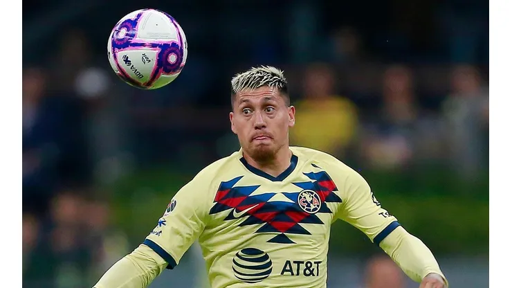 Castillo sigue preparando su regreso a las canchas