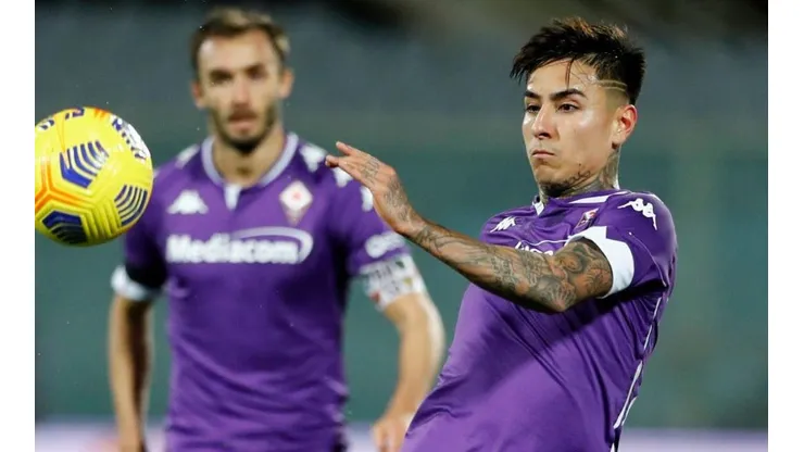 Erick Pulgar debe sumar junto a la Fiorentina para poder salir del fondo de la tabla de ubicaciones en el Calcio