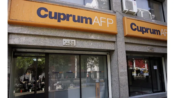 Desde hoy los chilenos pueden solicitar el segundo retiro de fondos