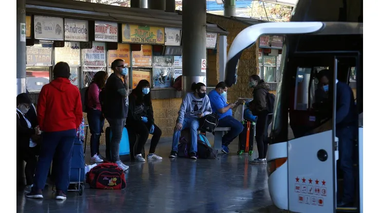 Se tomarán diversas medidas para evitar que los chilenos se trasladen a regiones.