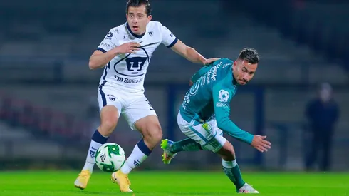 Meneses fue titular y tuvo la apertura de la cuenta en sus pies