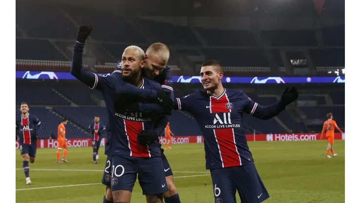 Hat-trick de Neymar