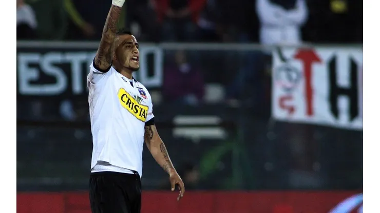 Arturo Vidal arengó al plantel de Colo Colo previo al duelo con Deportes La Serena