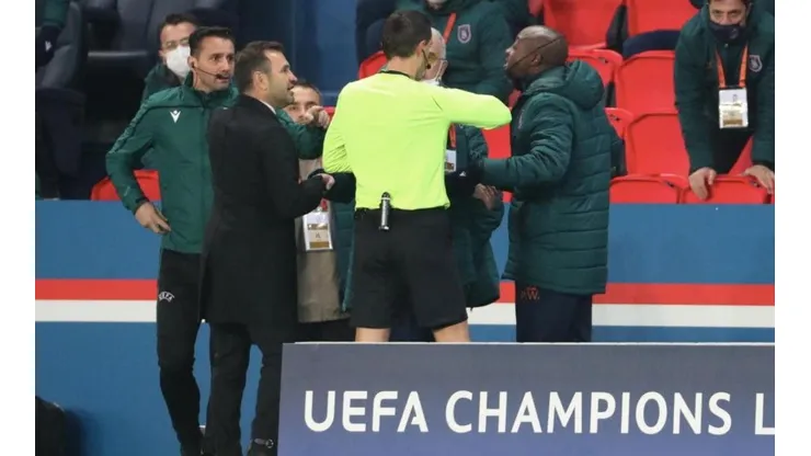 El duelo entre PSG y el Istanbul Basaksehir fue suspendido por lo ocurrido