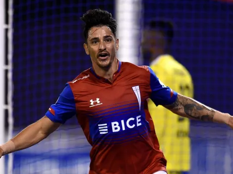 Católica se lleva meritoria victoria en la ida con Vélez