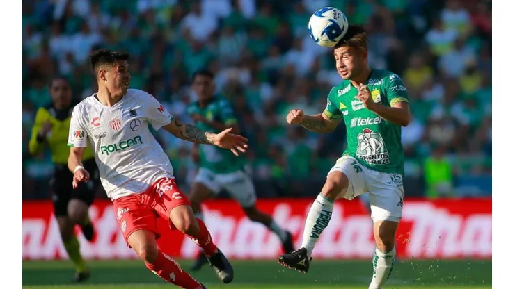 Varios futbolistas chilenos militan en el fútbol mexicano.