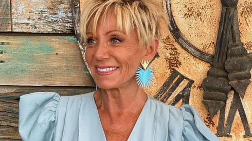 Raquel Calderón sigue siendo panelista de "Bienvenidos", a pesar del difícil año que enfrentó por sus conflictos familiares y la situación de Nano Calderón.