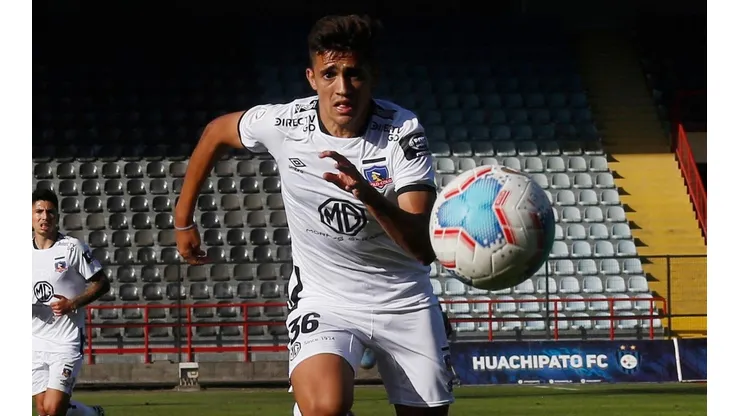 Colo Colo igualó con Huachipato y queda a tres puntos del penúltimo, La Serena.