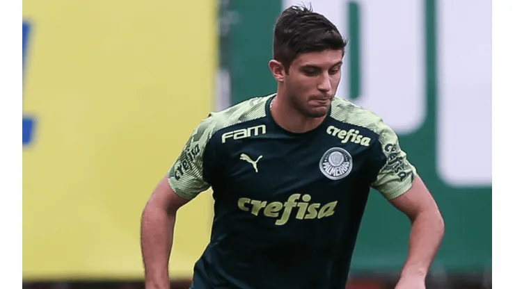 Benjamín Kuscevic se estrenó en Palmeiras en el 2-2 ante Santos.