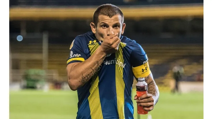 Vecchio luchará ahora por un cupo a Copa Sudamericana 2022 junto a Rosario Central.