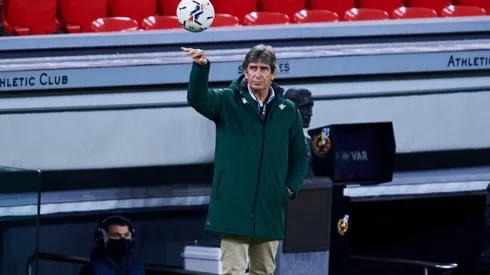 En España están cuestionando a Pellegrini por el mal rendimiento del Betis.