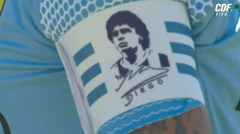La jineta que usa Ramón Fernández en homenaje a Diego Maradona
