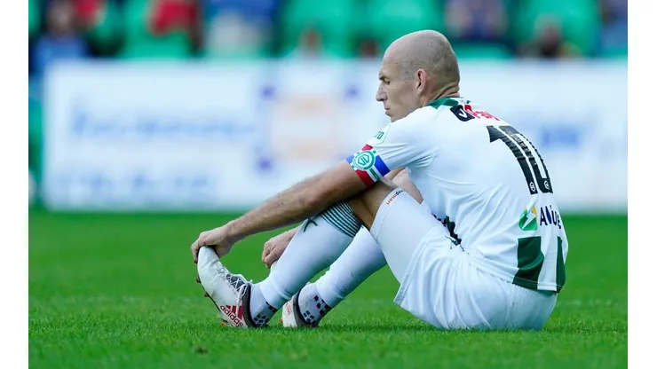Robben volvió del retiro, pero no ha logrado jugar por las lesiones