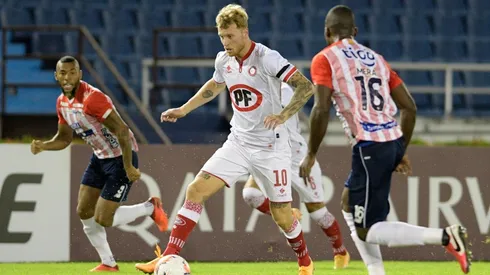 Unión La Calera busca el resultado para clasificar a los cuartos de final de la Copa Sudamericana ante Junior de Barranquilla.