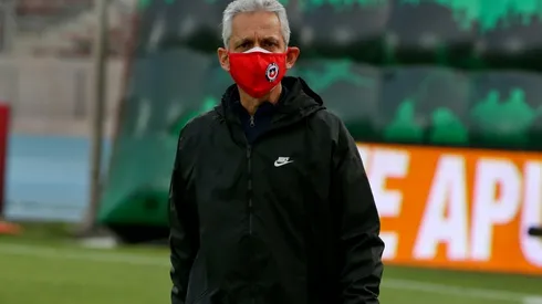 Reinaldo Rueda podría estar viviendo sus últimos días como DT de Chile