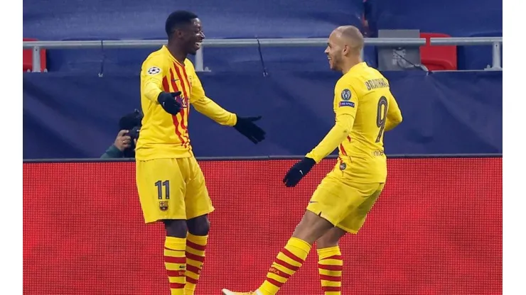 Barcelona está encumbrado y viene jugando a gran nivel Griezmann, Dembélé y Braithwaite en la foto.