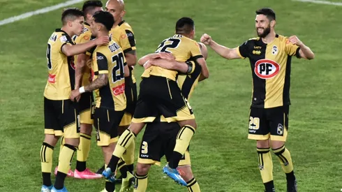 Este jueves se definirá el rival de los Piratas para los cuartos de final de la copa.