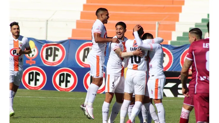 Cobresal quiere volver a festejar y ahora espera a O'higgins en el Estadio El Cobre