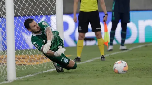 Arias fue la figura de Racing ante Flamengo