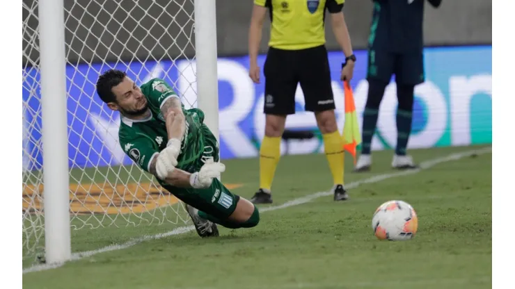Arias fue la figura de Racing ante Flamengo