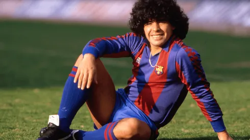 Diego Maradona con la camiseta de Barcelona