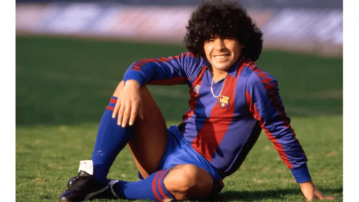 Diego Maradona con la camiseta de Barcelona