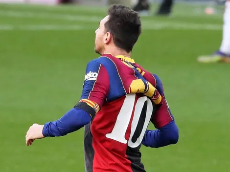 Messi recibe multa de 600 euros por su homenaje a Maradona