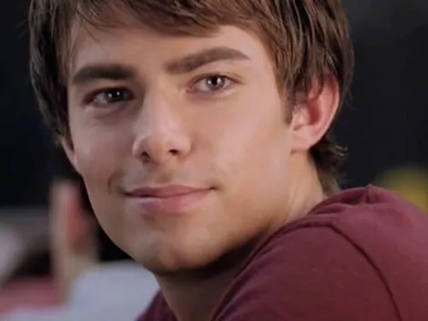 Jonathan Bennett de Mean Girls esta comprometido