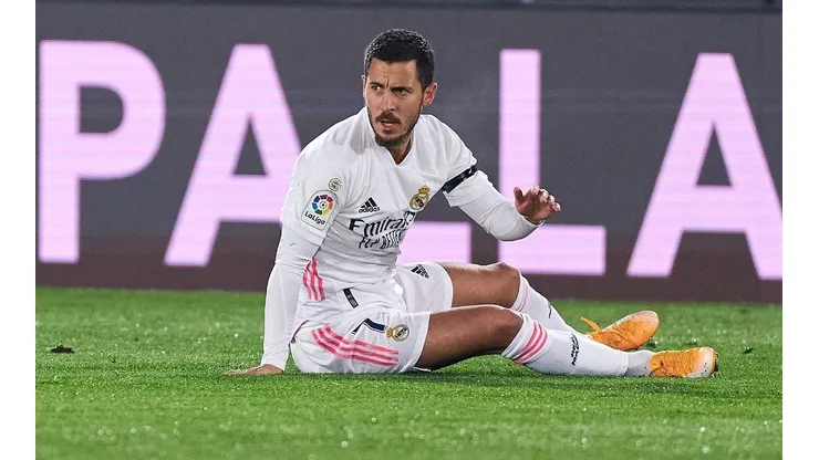 Eden Hazard ante el Alavés