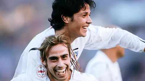 Jorge Valdivia y el Mati celebrando en Colo Colo