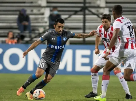 La UC sale a asegurar el paso a cuartos de final por la Sudamericana