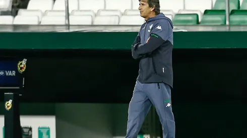 Pellegrini dice que no se moverá de su cargo