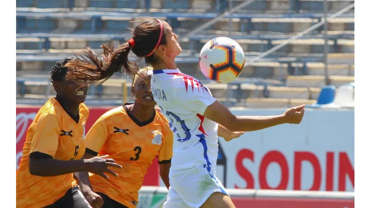 La Seleccion Femenia de Chile se mide este martes en el segundo amistoso inernacional ante Zambia