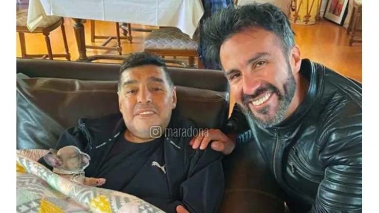 Diego Maradona con Leopoldo Luque.