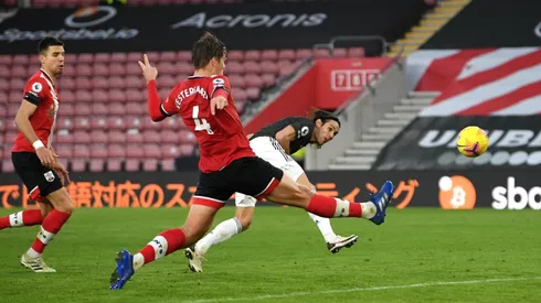 Cavani entró a los 46' en reemplazo de Mason Greenwood.
