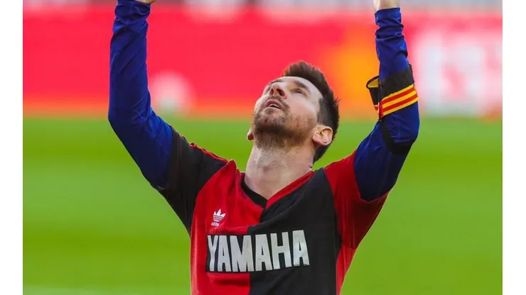 Lionel Messi y su dedicatoria personal a Diego Armando Maradona.