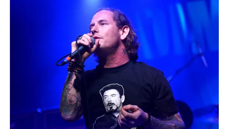 El músico también es vocalista de la banda Stone Sour.