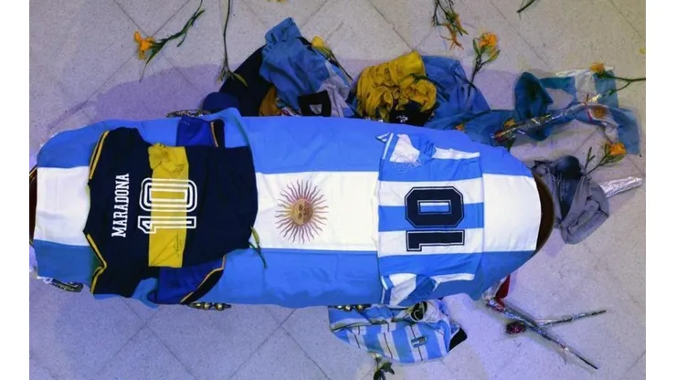 Fernando Burlando, abogado de la familia Maradona, iniciará un proceso legal por la difusión de fotos sensibles.