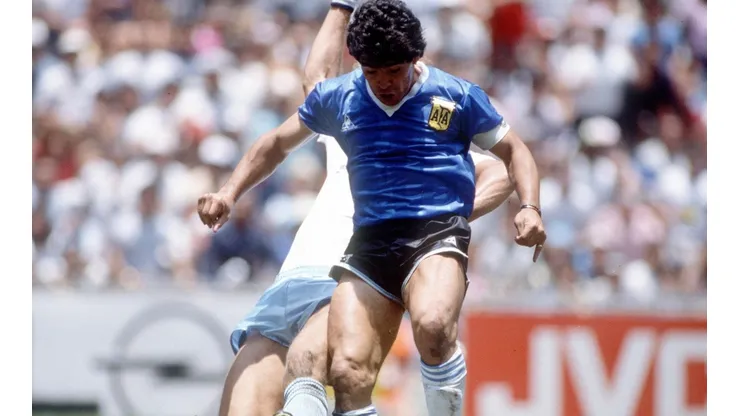 Diego Maradona ante Inglaterra en el Mundial de México 1986