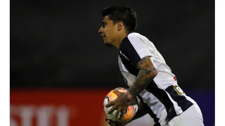 Patricio Rubio, junto con Alianza Lima, se juegan este sábado su permanencia en primera división de la Liga 1 de Perú.